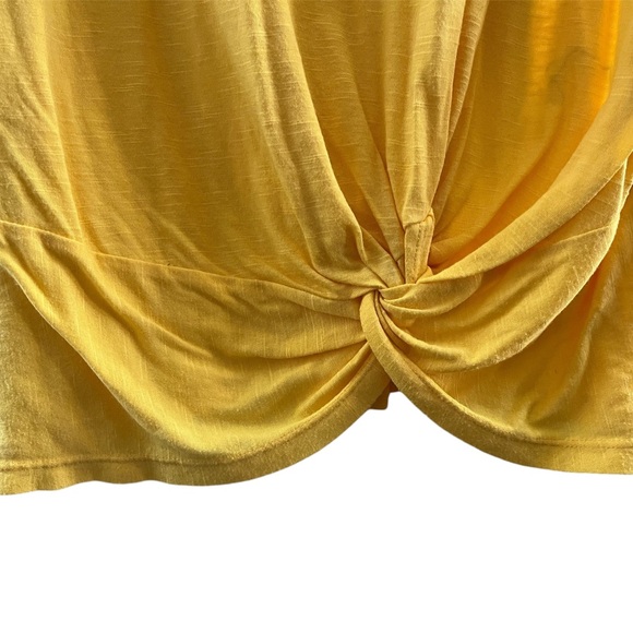 just be yellow short sleeve tee size 2X - Picture 2 of 3